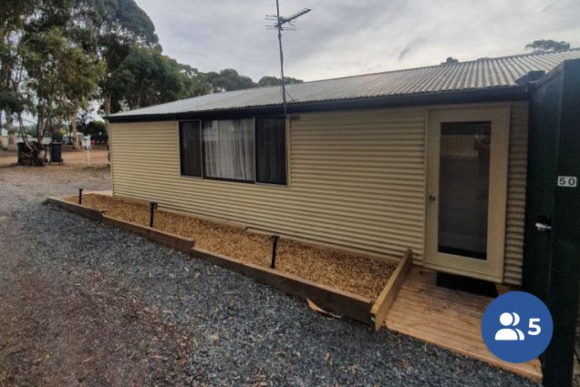 2 Bedroom Family Unit Gday Parks Ararat Grampians Icons